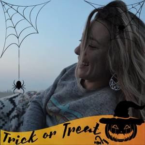 Meet your Posher, Ashlie